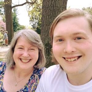 Meet your Posher, Mary ellen